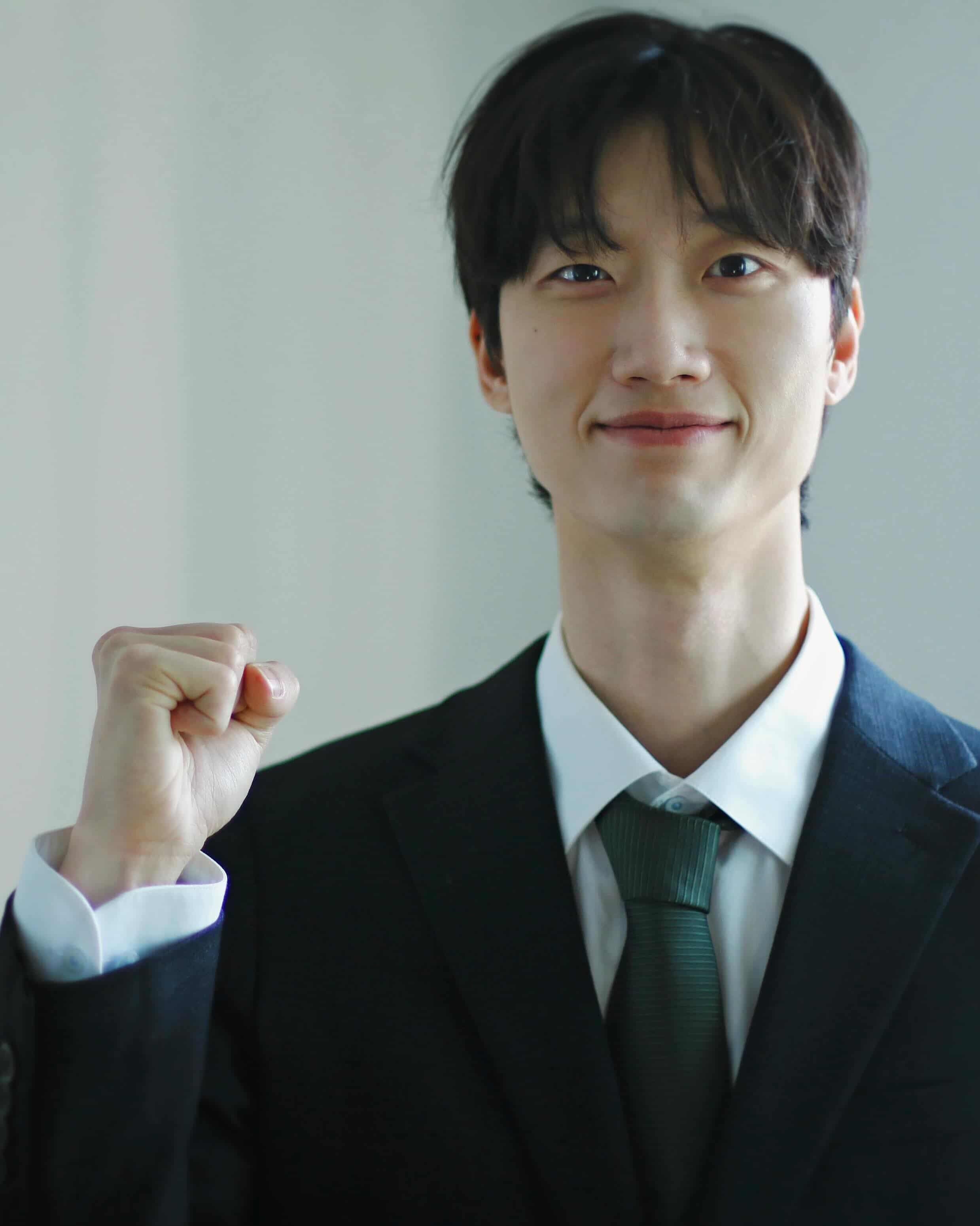 서해우 직장인 컨셉 3